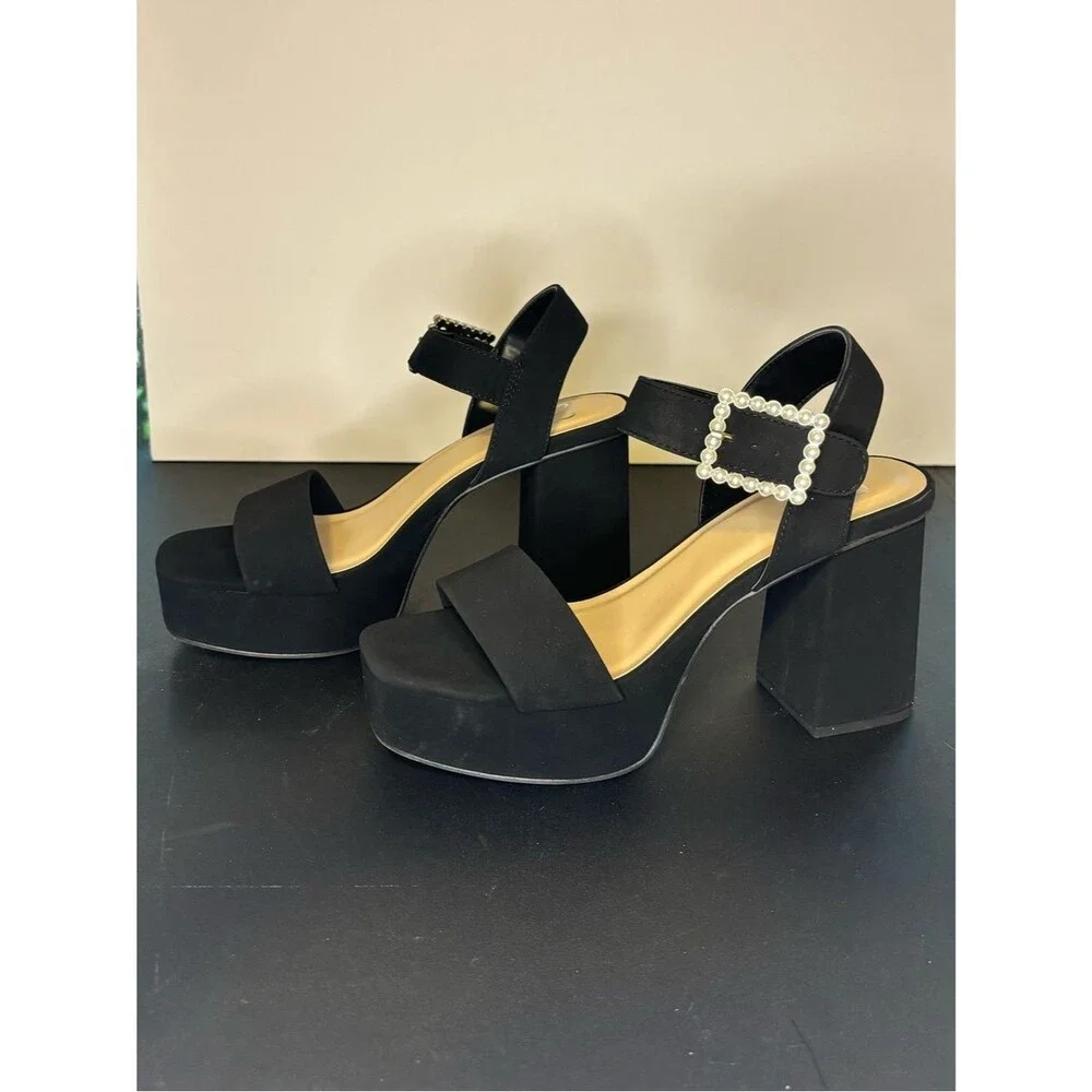 Windsor Black Dazzling Grace Faux Pearl Platform Heels Size 6